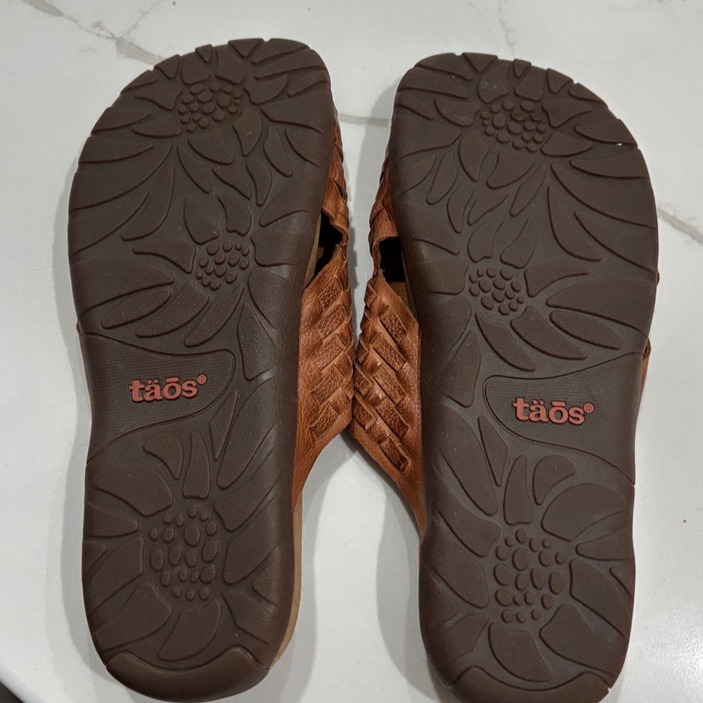 Taos “Guru” Woven Sandals - Picture 4 of 5